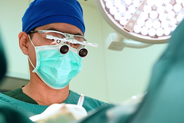 Oral Surgery For Wisdom Tooth Extraction From A General Dentist